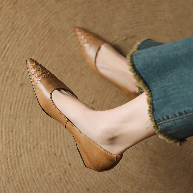 Zelith Genuine Leather Pumps