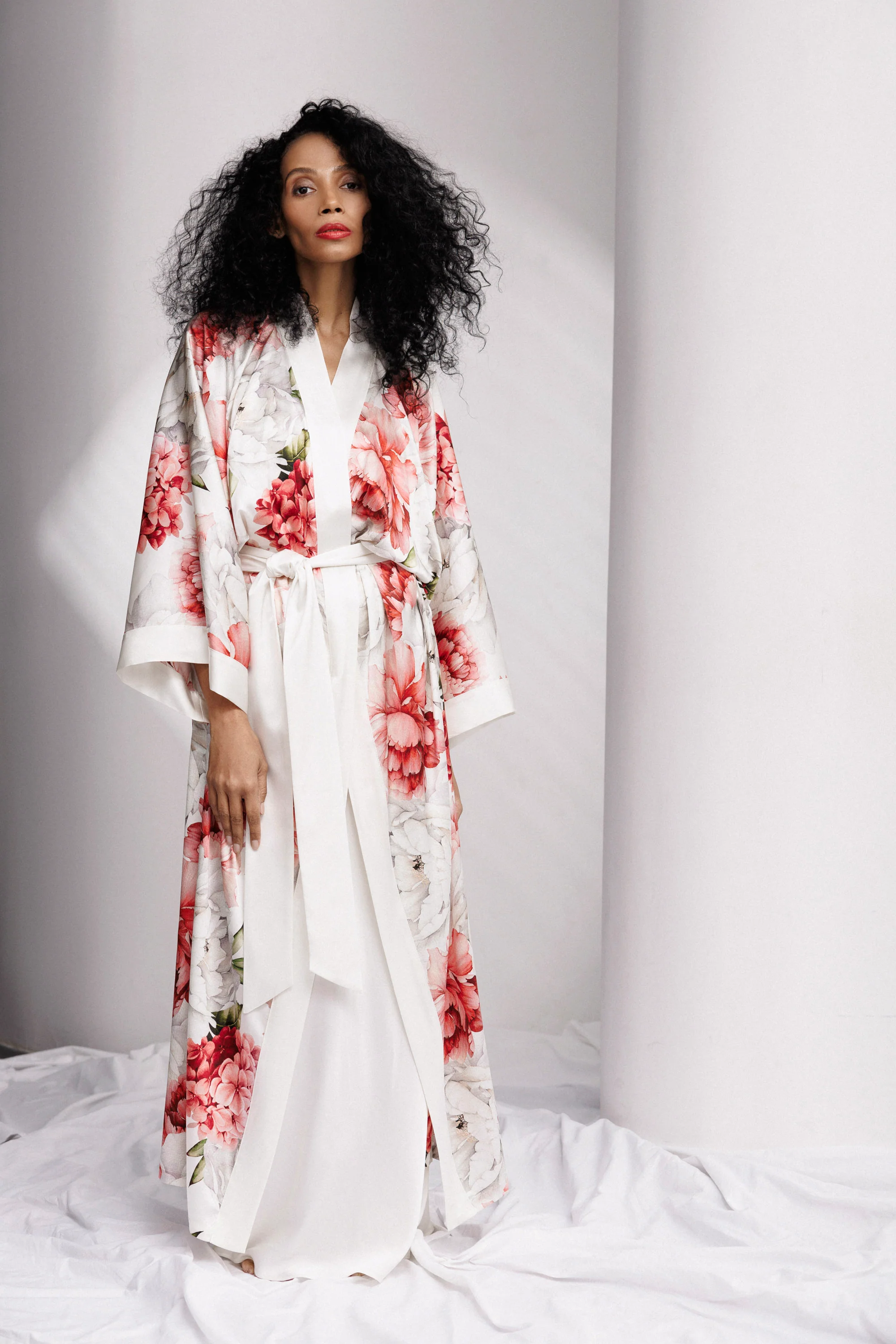 Peony Allure Long Robe in Coral