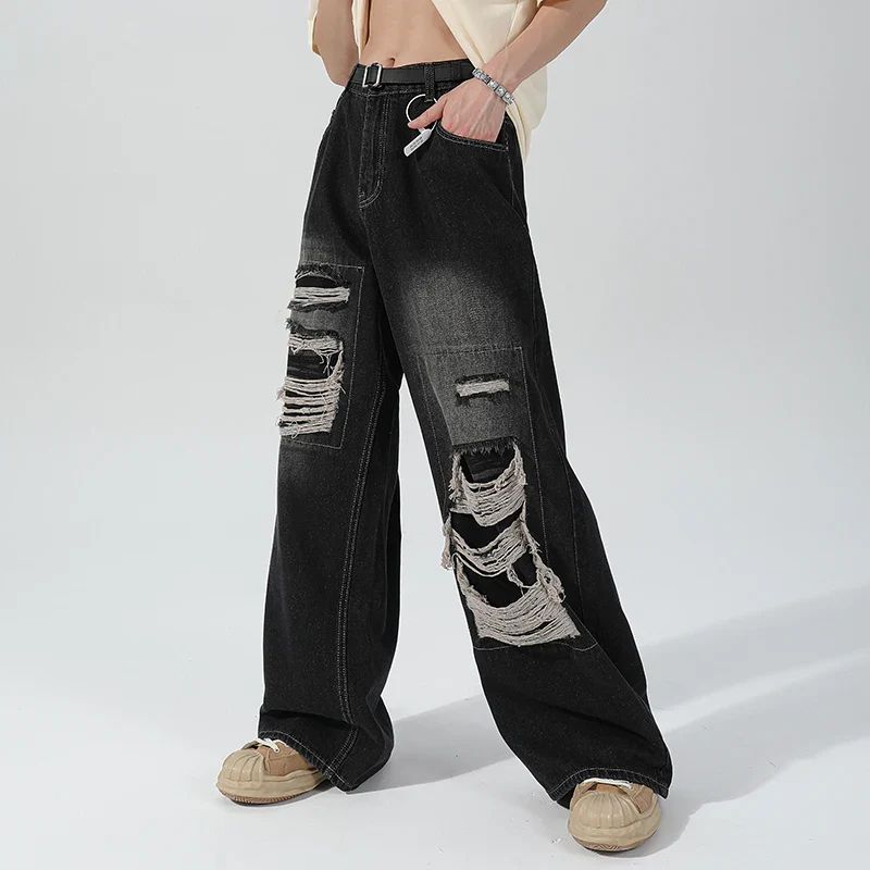Teji Distressed Jeans