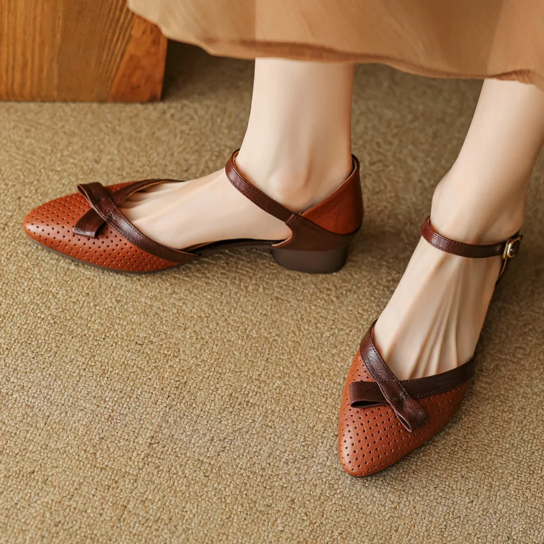 Levi Genuine Leather Pumps