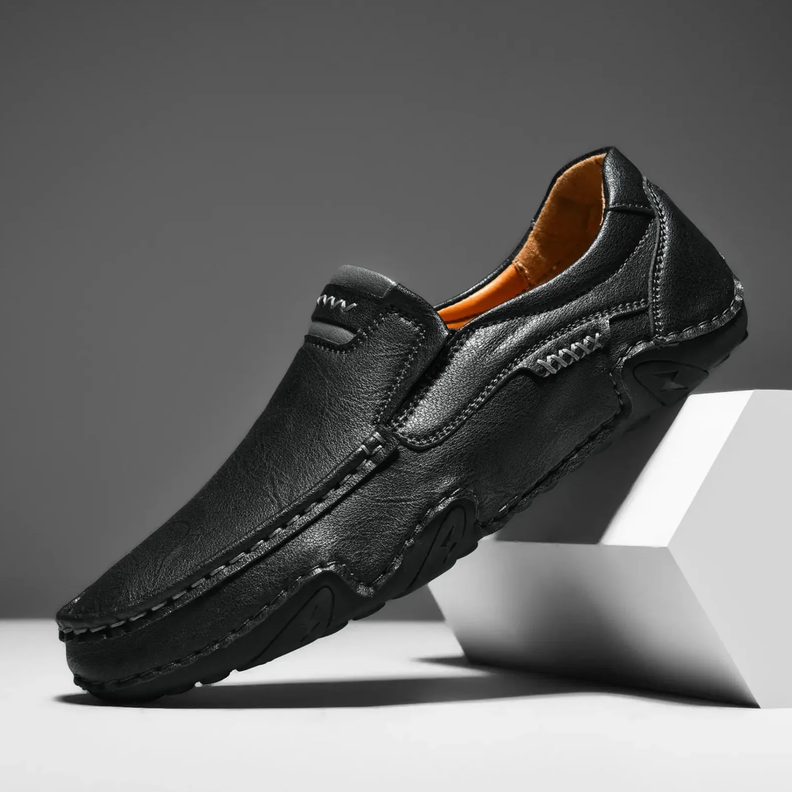 Vanler Leather Loafers