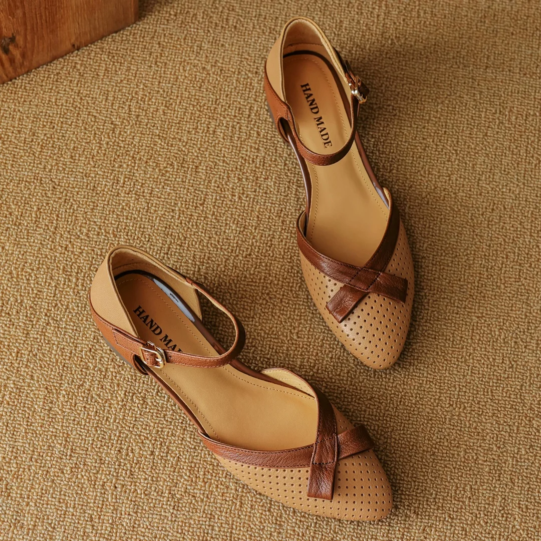 Levi Genuine Leather Pumps