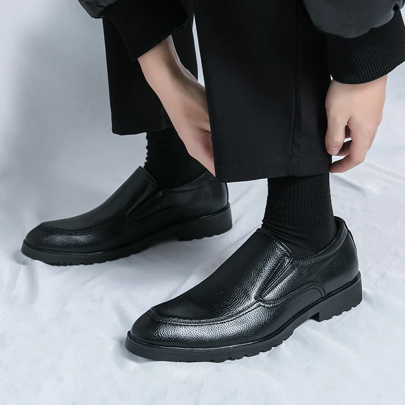 Trivan Leather Loafers