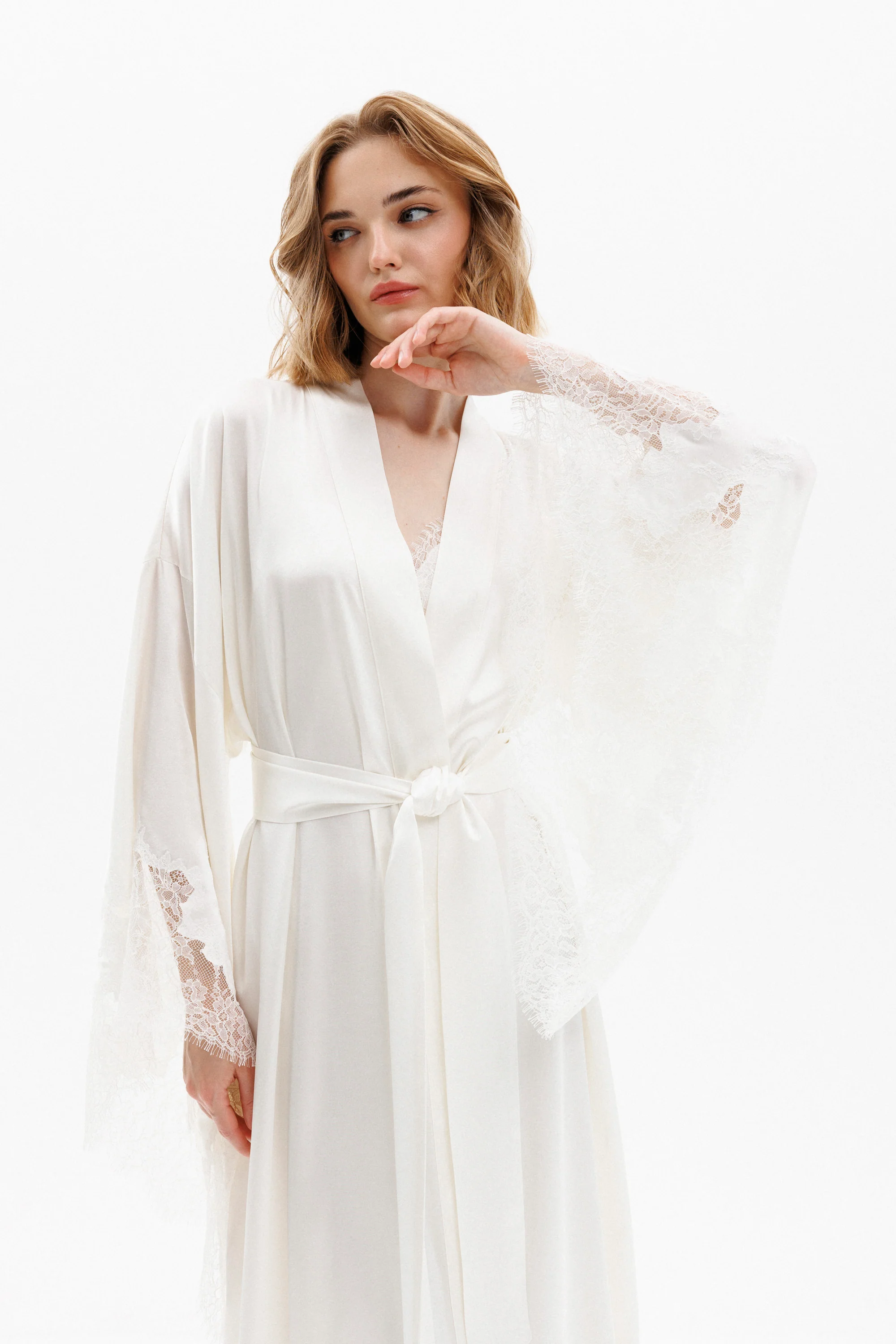Veloura Long Silk Kimono in Ivory with Ivory Caudry Lace