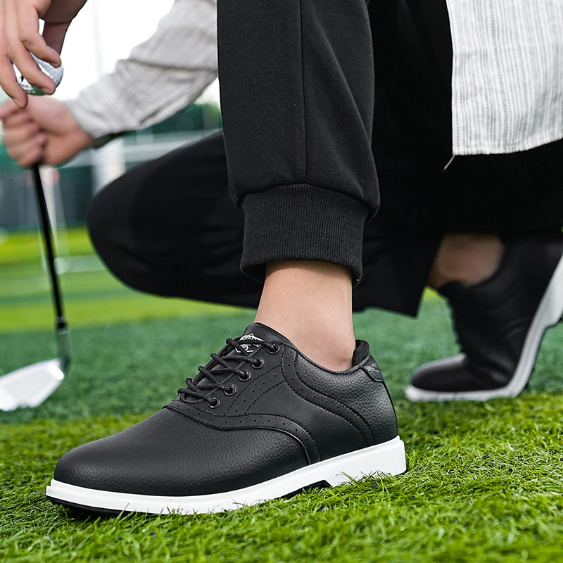 Noran Golf Shoes