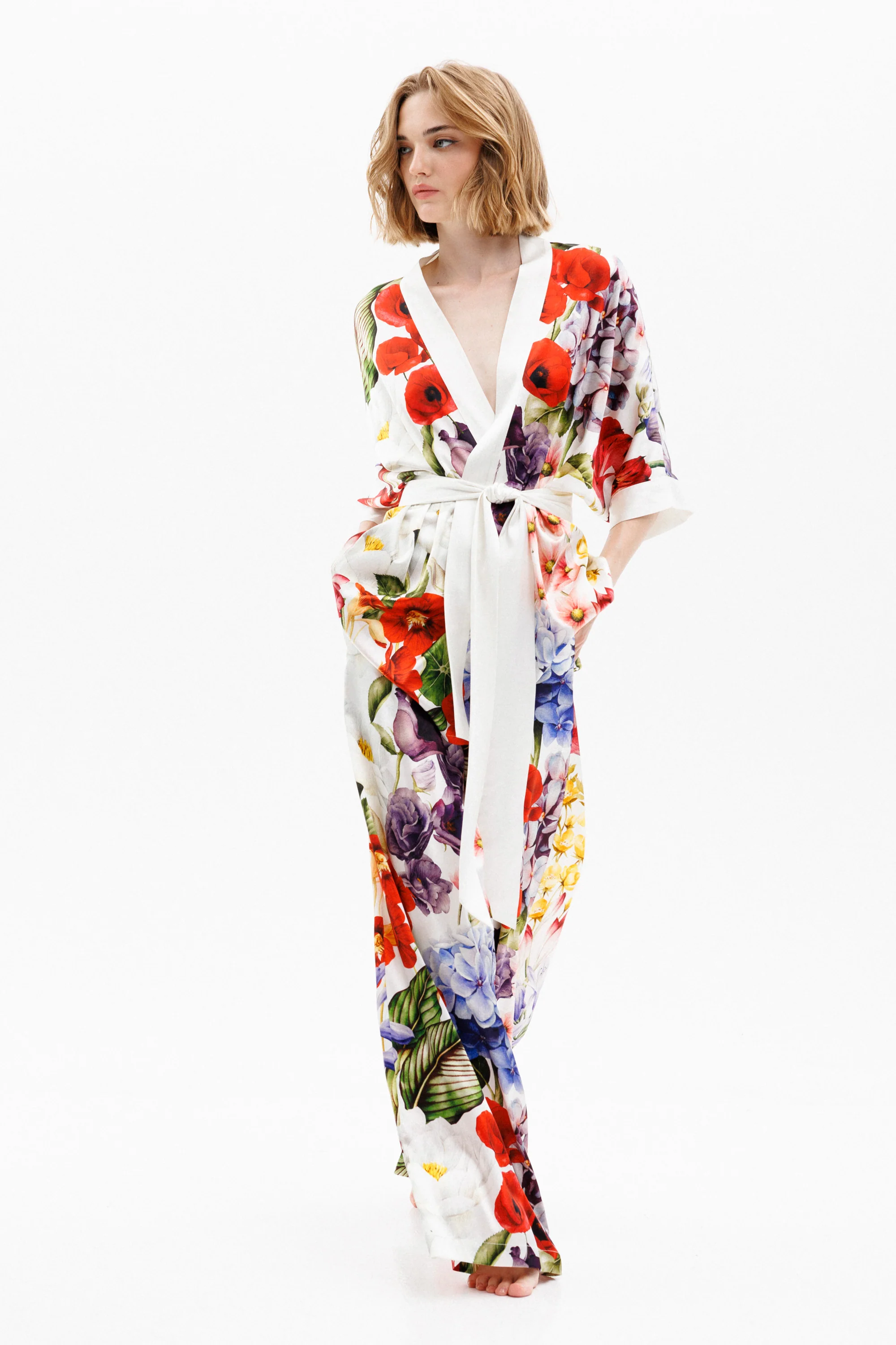 Wild Bloom Lounge Set in White