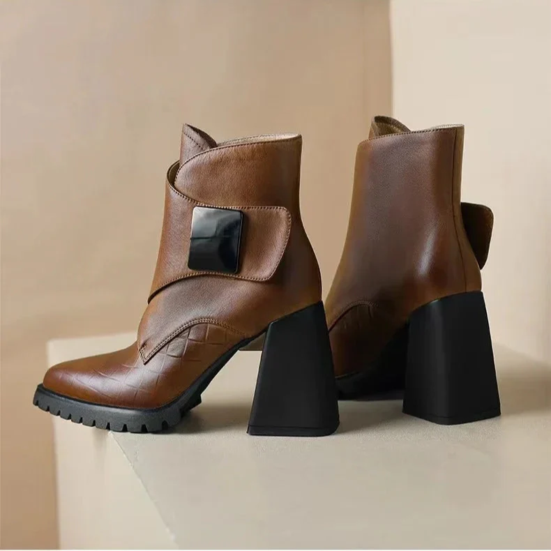 Aziel Leather Boots