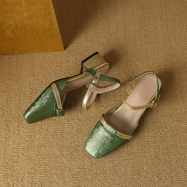 Evana Slingback Pumps