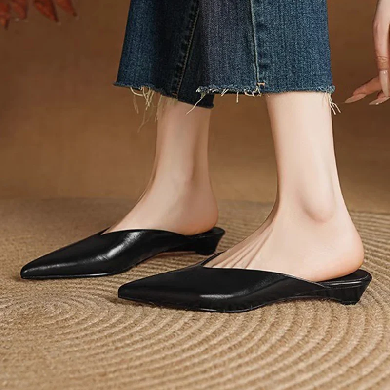 Eneva Leather Mules