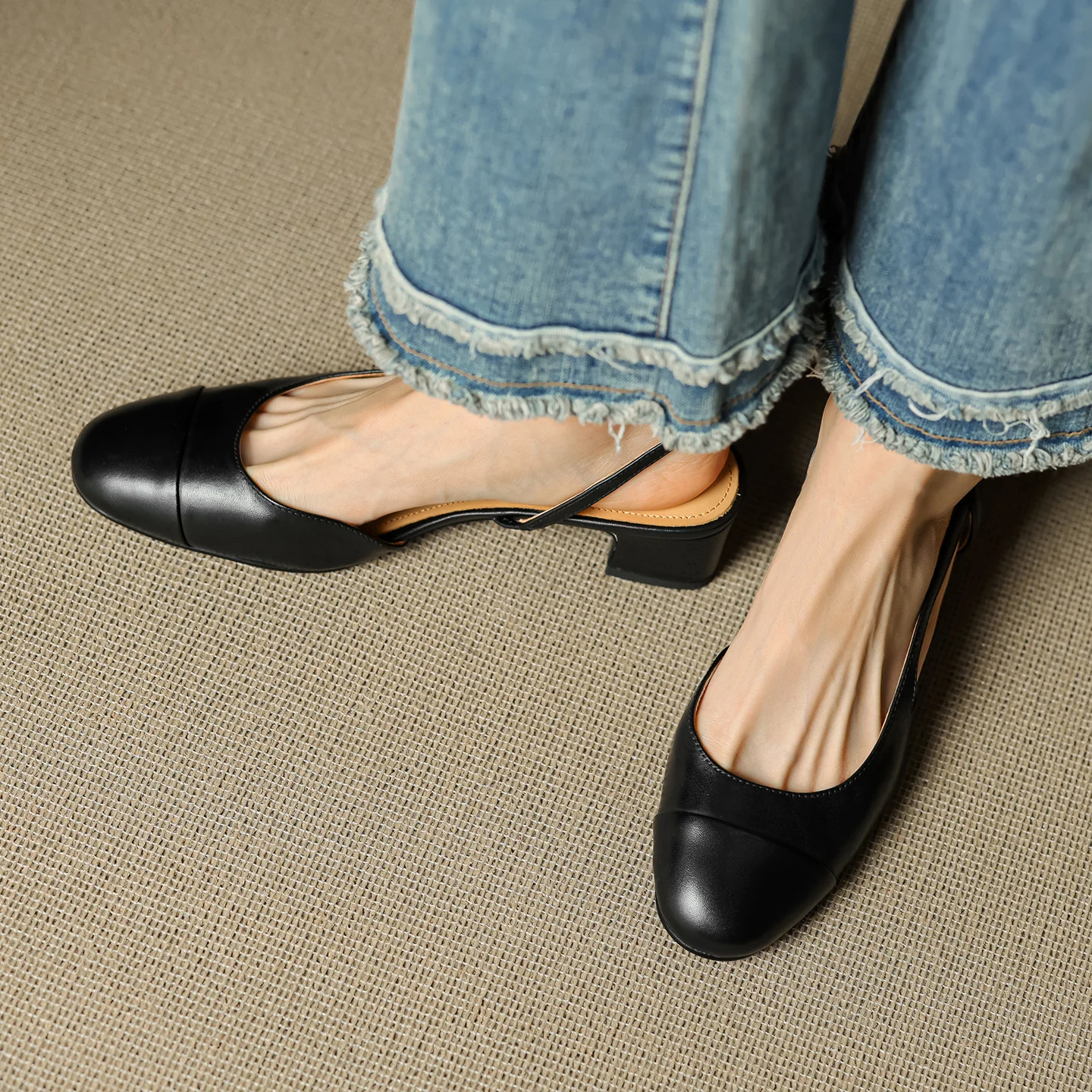 Lureth Genuine Leather Pumps