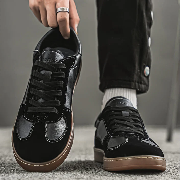 Alesso Sneakers