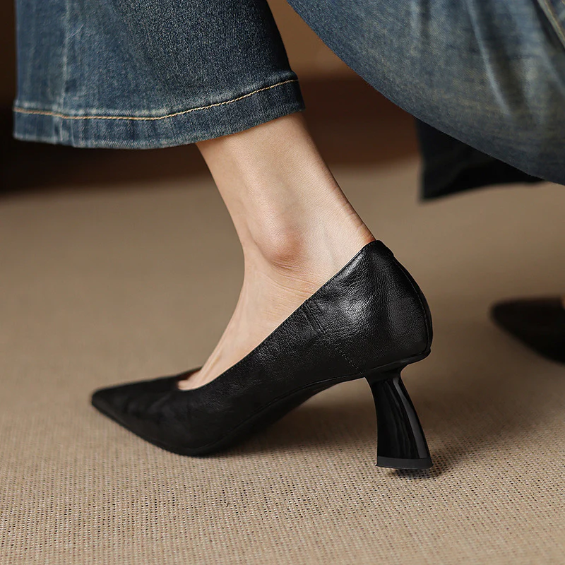 Veler Genuine Leather Heels